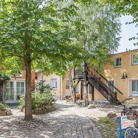Auf Den Hofen 18